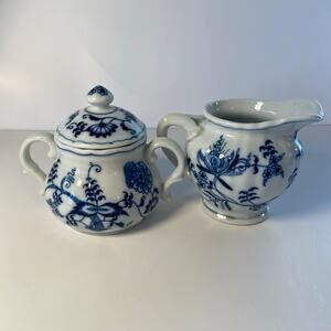 Blue Danube Cream & Sugar With Lid Vintage Japan Blue Onion Square & Banner GUC